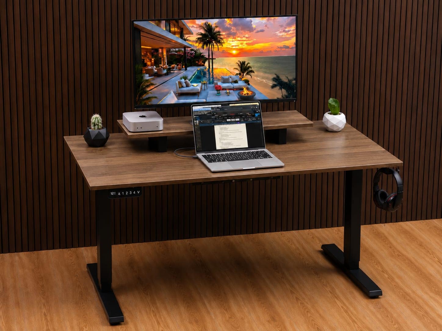 Ergolevel Core in Walnut with black legs and the open riser